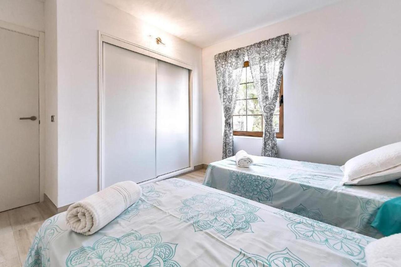 Two Bedroom Apartment With Wifi, Close To The Beach, In Playa De Las Americas ภายนอก รูปภาพ